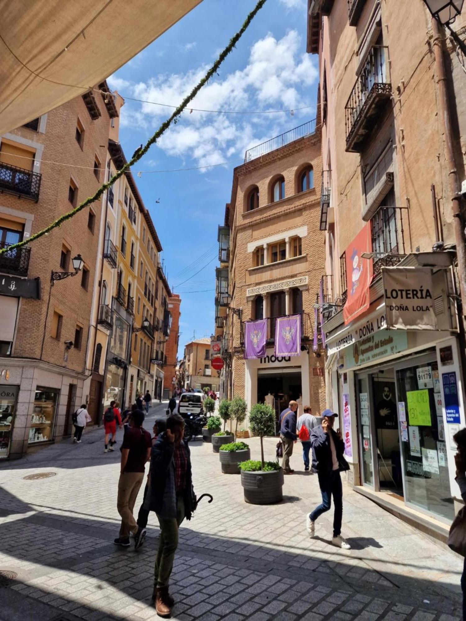 Appartamento di 120 m² con 4 camera Toledo Esterno foto